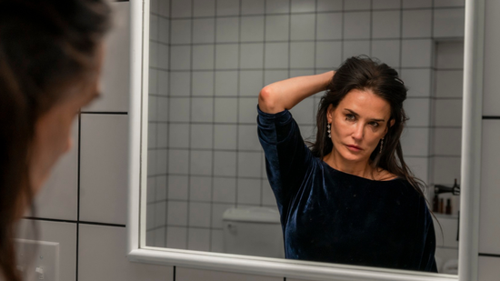 Hollywood provokatív filmekkel lázad a szépségideálok ellen, a való világban mégis sokan mindent feláldoznak a tökéletes külsőért