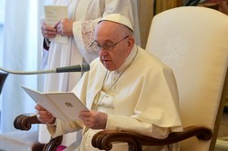 Papież Franciszek: Na Ukrainie płyną rzeki krwi i łez, zatrzymać to okrucieństwo