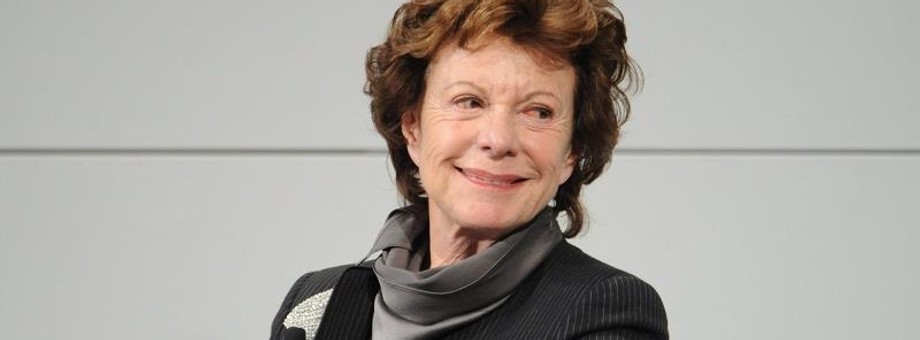 neelie kroes