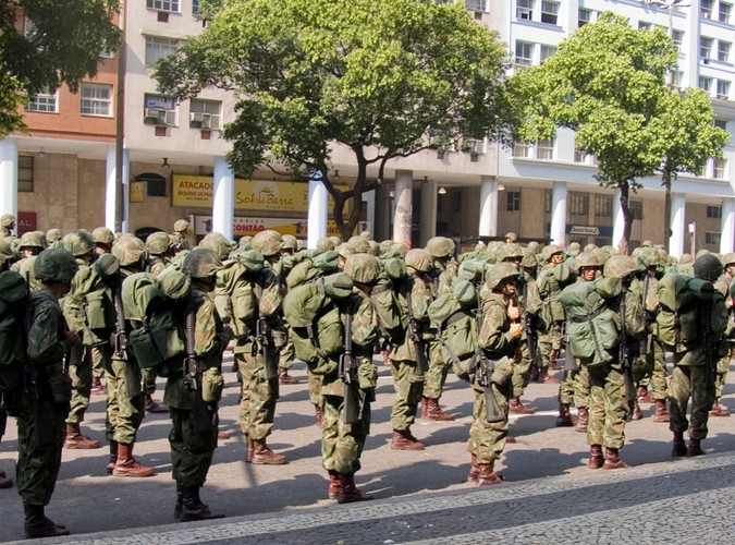 ... to pokaz siły armii