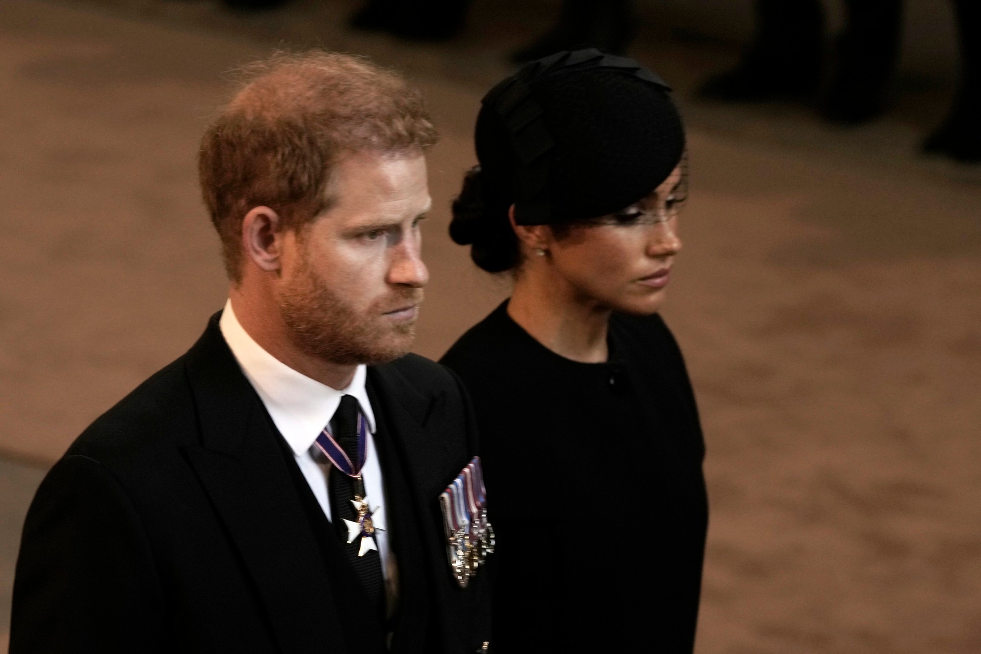 Britský princ Harry s manželkou.