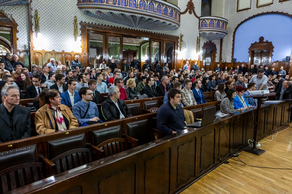 Svečanost je počela intoniranjem himne "Bože pravde"