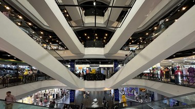 koniec z zakazem handlu w niedziele: od dzisiaj niedziele handlowe trzy razy w miesiącu. czy 7 grudnia jest niedziela handlowa?