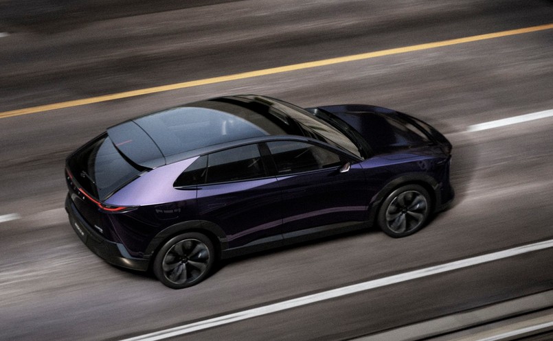 Nowa Mazda EZ-60