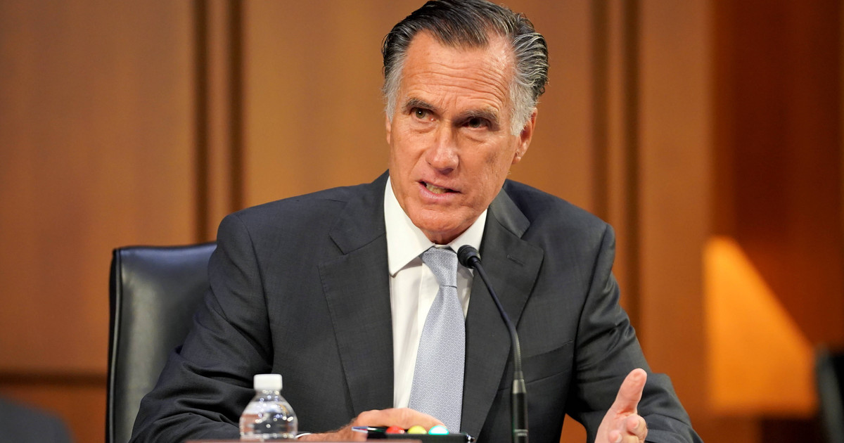 US Senator Mitt Romney spoke about Ukraine.  He quoted the words of Lech Walesa