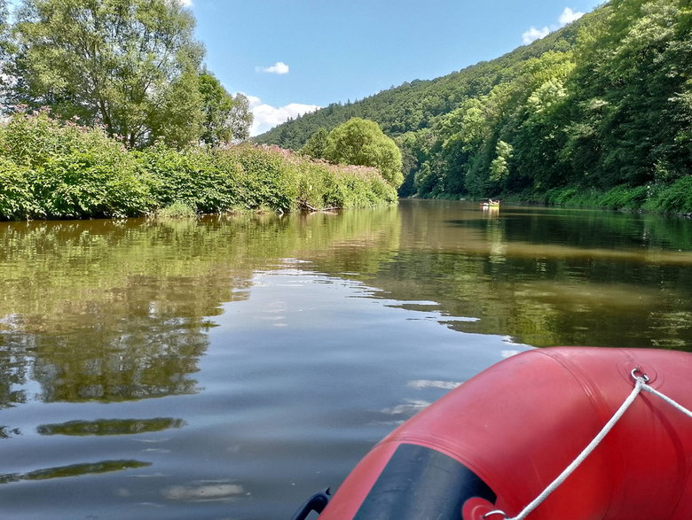 Spływ pontonowy w Bardzie