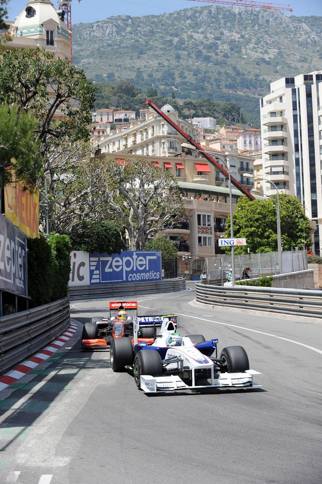 Grand Prix Monaco 2009: Button królem, Kubica w garażu (fotogaleria)