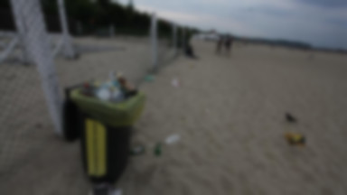 Trójmiejskie plaże są zaśmiecone. Co na to urzędnicy?