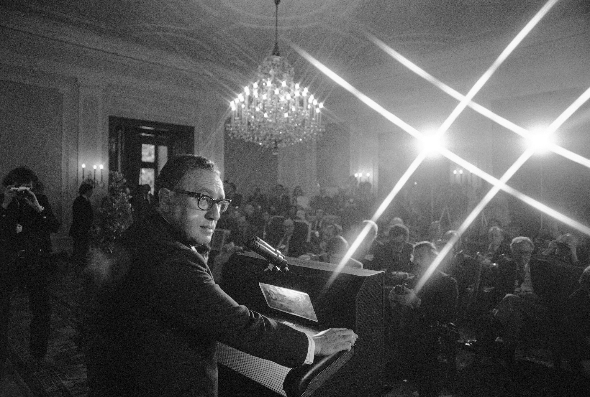 Zomrel bývalý americký minister zahraničných vecí Henry Kissinger.