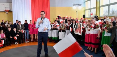 Polacy w tych branżach będą pracować krócej? Premier Morawiecki daje nadzieję na wcześniejsze emerytury