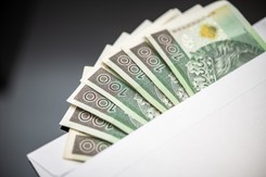 Kiedy pracodawca może potrącić Ci pieniądze z wypłaty? Jakie są limity?