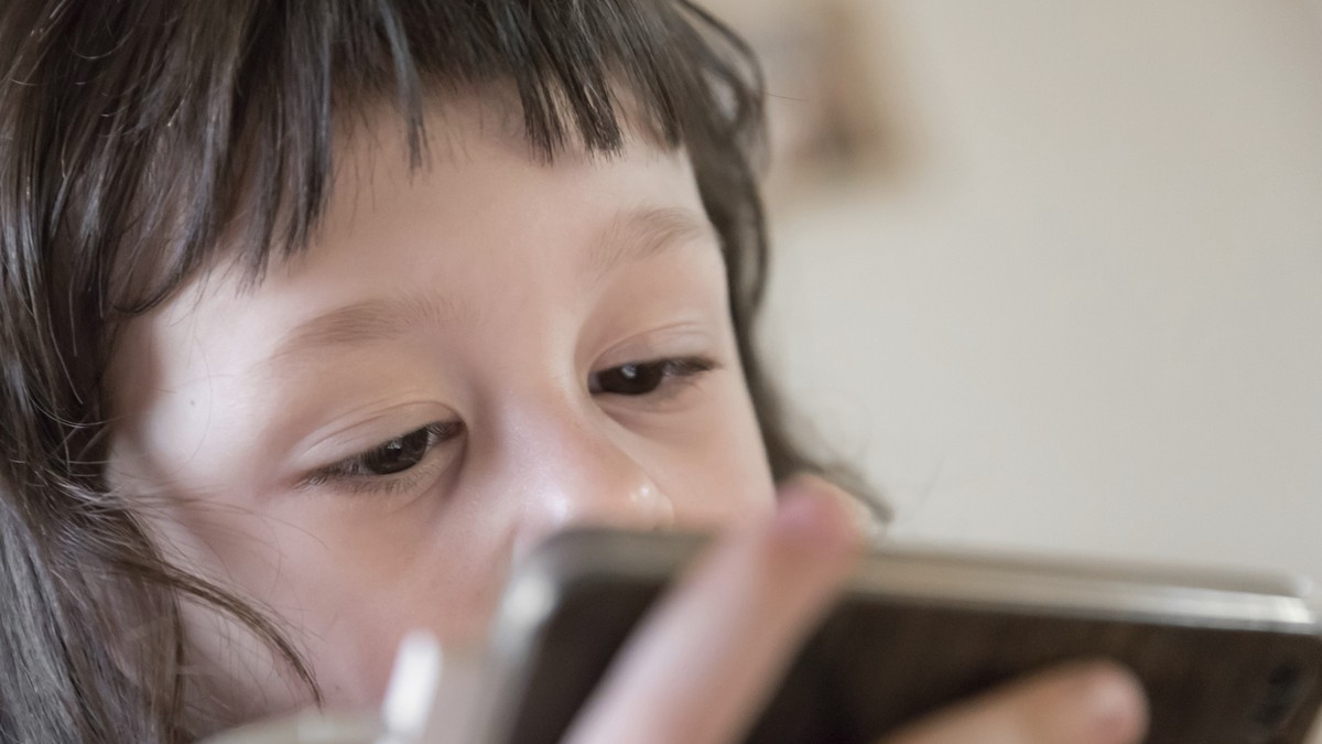 Deca i mobilni telefoni