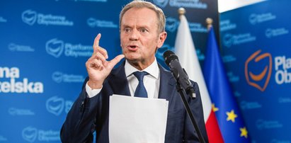 Tusk grzmi na temat zarobków w TVP. Pisze o "liście hańby"