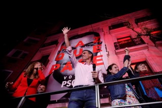 Wybory w Hiszpanii: Socjaliści wygrali, ale muszą szukać koalicjanta