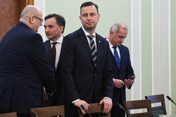 Sawicki ujawnia: W imieniu prezesa PSL prowadzę rozmowy z PiS