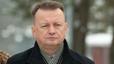 błaszczak zawiadomi prokuraturę o aukcji wośp. jest reakcja posłów ko