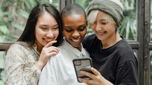 5 ital, ami tartósan elszínezi a fogad, és ezzel egy életre tönkreteszi a mosolyodat