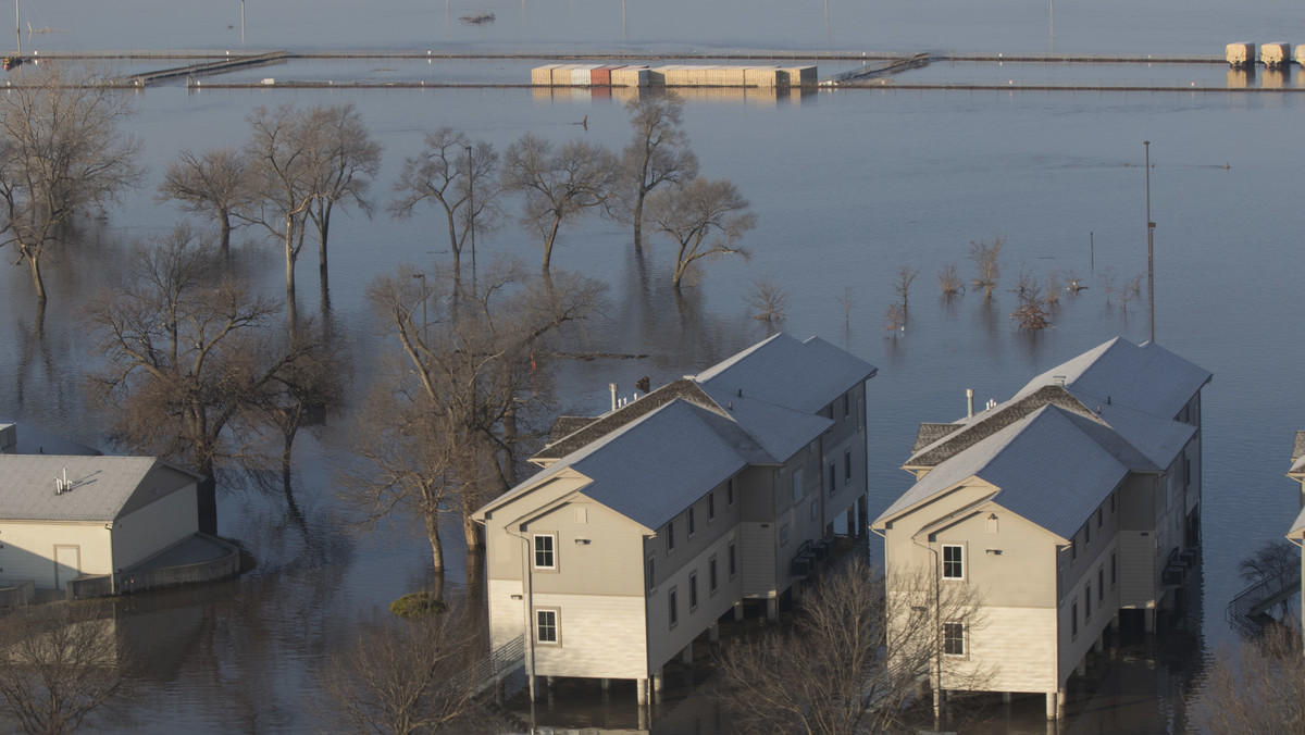 USA: wylała rzeka Missouri, trzy osoby zginęły