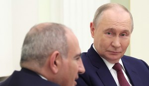 Nikol Pašinjan i Vladimir Putin
