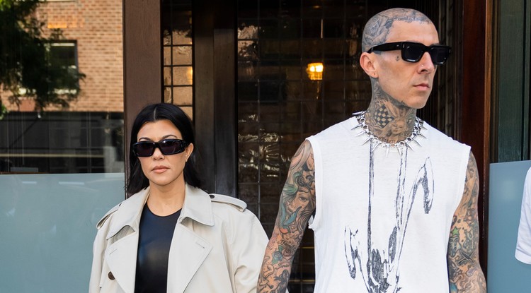 Kourtney Kardashian és Travis Barker.