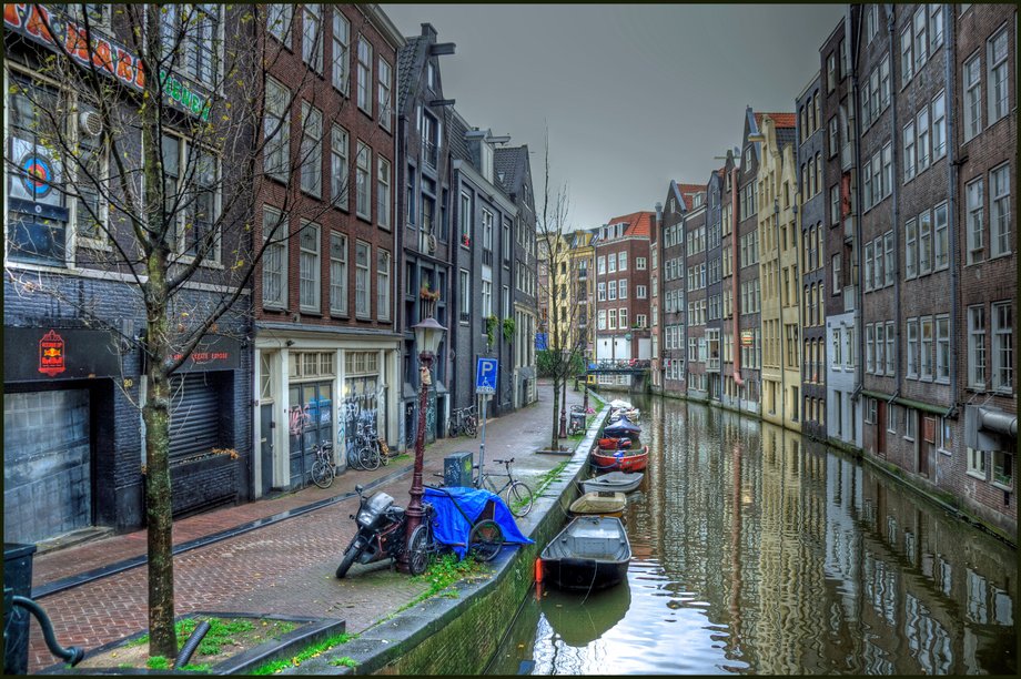 6. Amsterdam (Holandia)