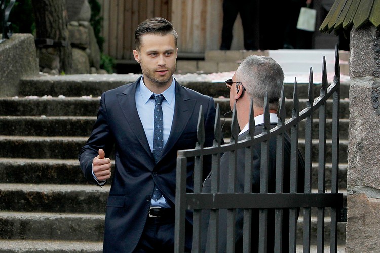 Maciej Zakościelny na ślubie Kuby Wesołowskiego i Agnieszki Szczurek