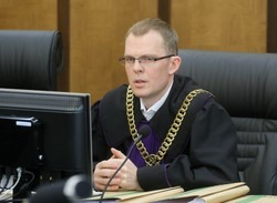 Odroczona sprawa poszkodowanych przez Amber Gold