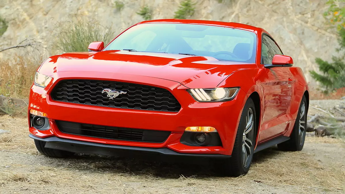 Ford Mustang Ecoboost – rumak europejskiej krwi | TEST