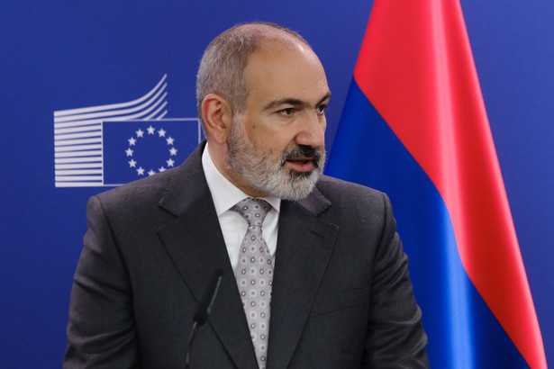 Nikol Paszynian, premier Armenii