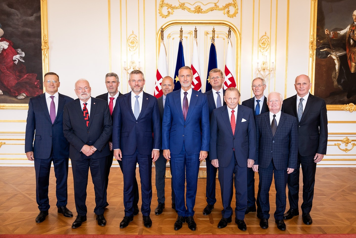 Raši privítal na slávnostnom obede bývalých šéfov parlamentu.