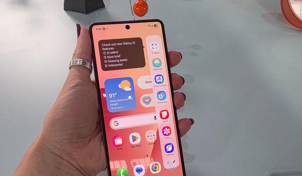 Samsung Galaxy Z Flip7