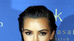 Kim Kardashian w obcisłej sukience