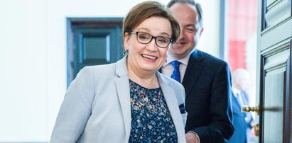 Minister wytknęła premierowi gafę. Przy wszystkich, na oczach kamer