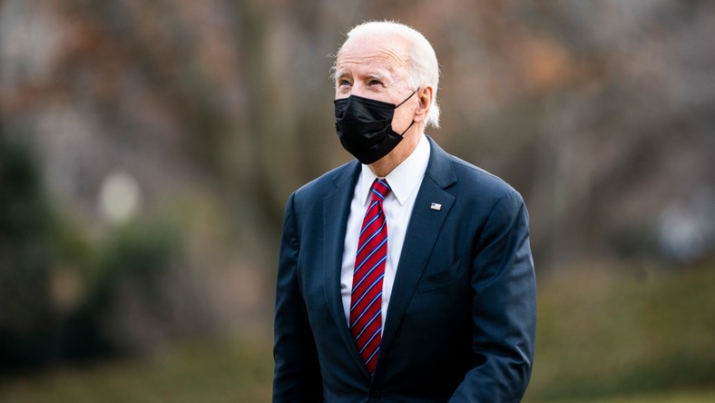 USA. Joe Biden w rekordowym tempie podpisuje nowe rozporządzenia - Wiadomości