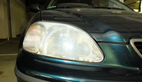 Jak szybko poprawić oświetlenie auta? Nie musisz jechać do warsztatu