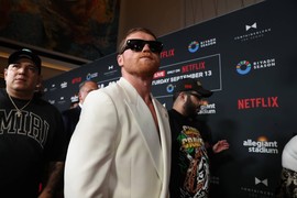 "To je MOJ NOVAC, NE NJIHOV": Čuveni sportista ima PARA KAO BLATA i petoro dece, ali im NE DAJE DINAR - za njih ima drugačiji plan i moraće POŠTENO DA SE OZNOJE