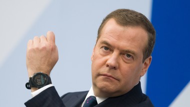 wygasa traktat o broni nuklearnej. miedwiediew: zegar zagłady musi przyspieszyć