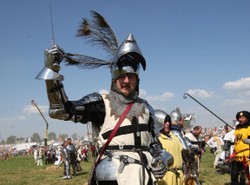 Gacie za 40 złotych, czapka za 10. Pod Grunwaldem łupią turystów