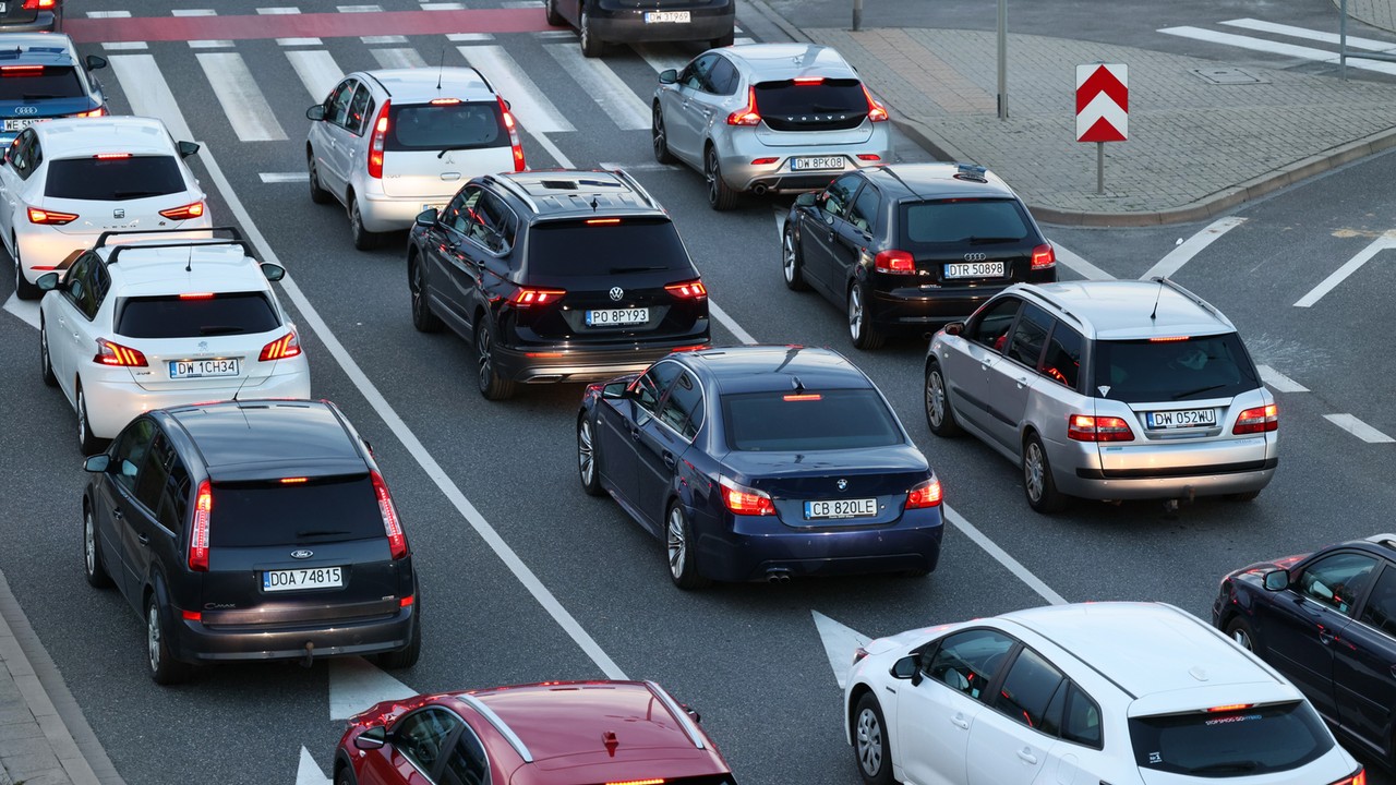 Ogromny korek na granicy z Czechami. Sięga kilku kilometrów