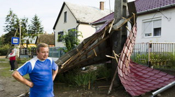 2400 házat tépázott meg a tomboló vihar