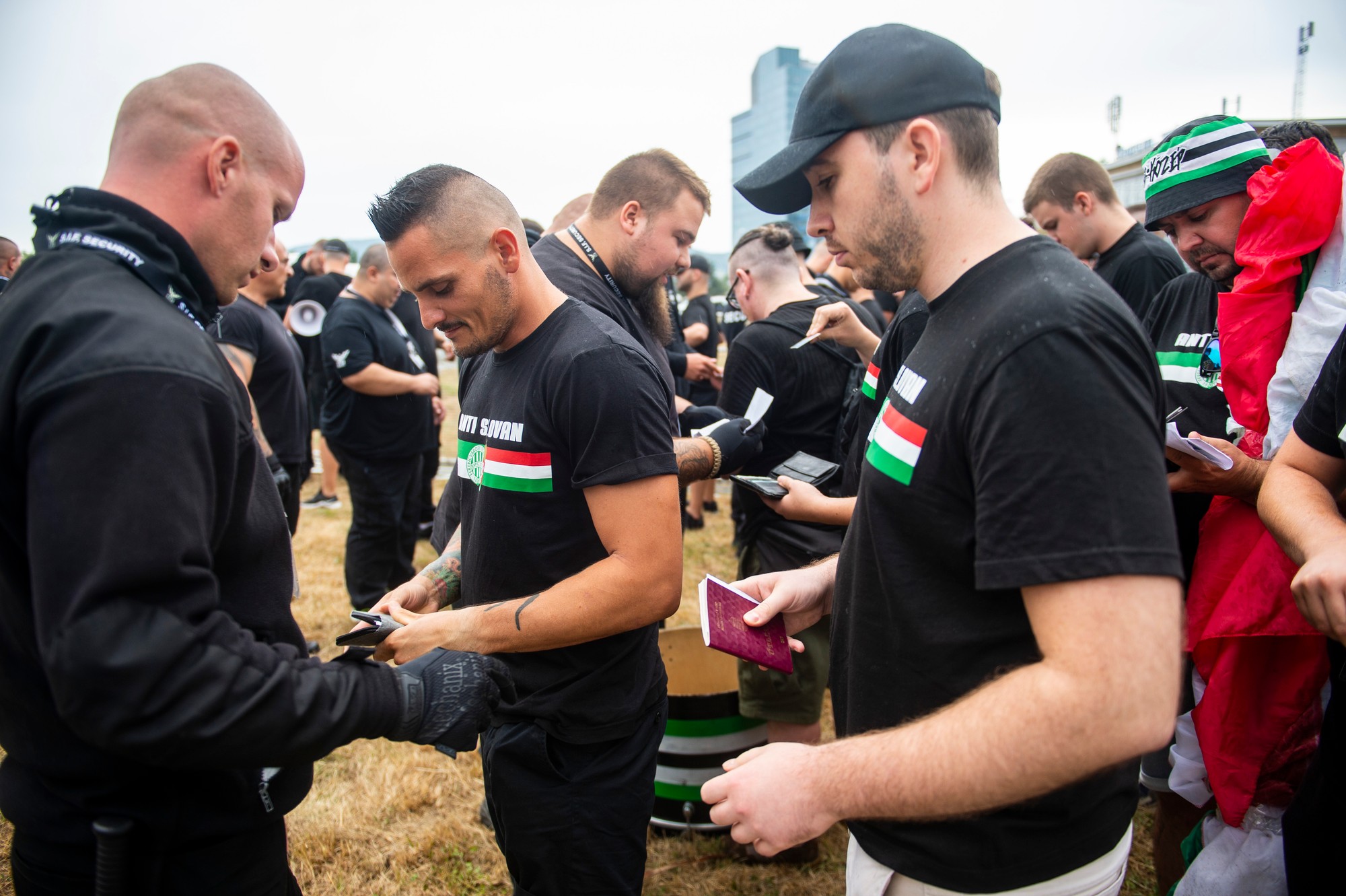 Príchod fanúšikov Ferencvárosu Budapešť.