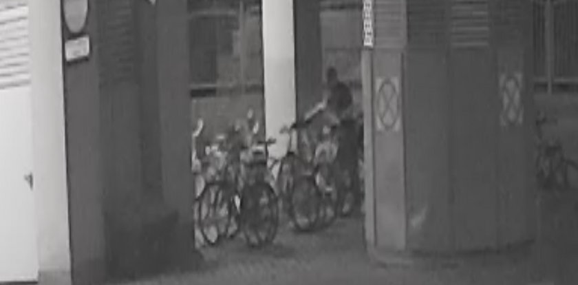 32-latek zatrzymany za kradzież roweru. Zatrzymał łup i ubrania z nocy kradzieży