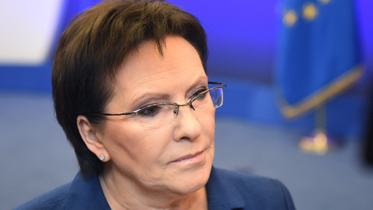 Premier Ewa Kopacz, która przybyła dzisiaj na szczyt UE, uważa, że unijni przywódcy na pewno poruszą kwestię zamachu terrorystycznego w Tunisie.