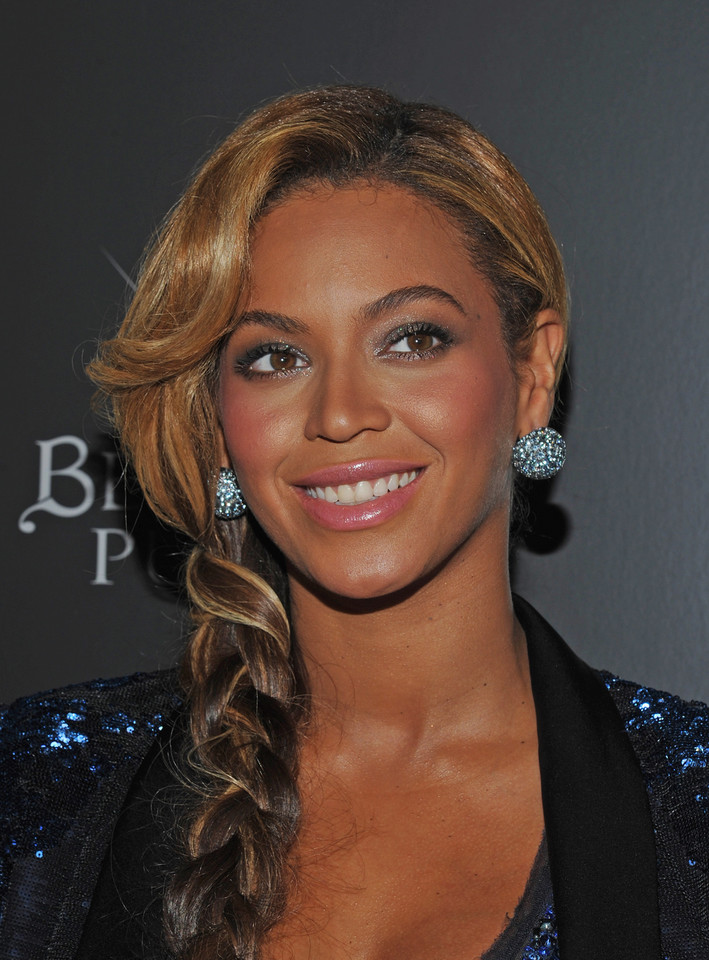 Ciężarna Beyonce promuje swój nowy zapach "Pulse"