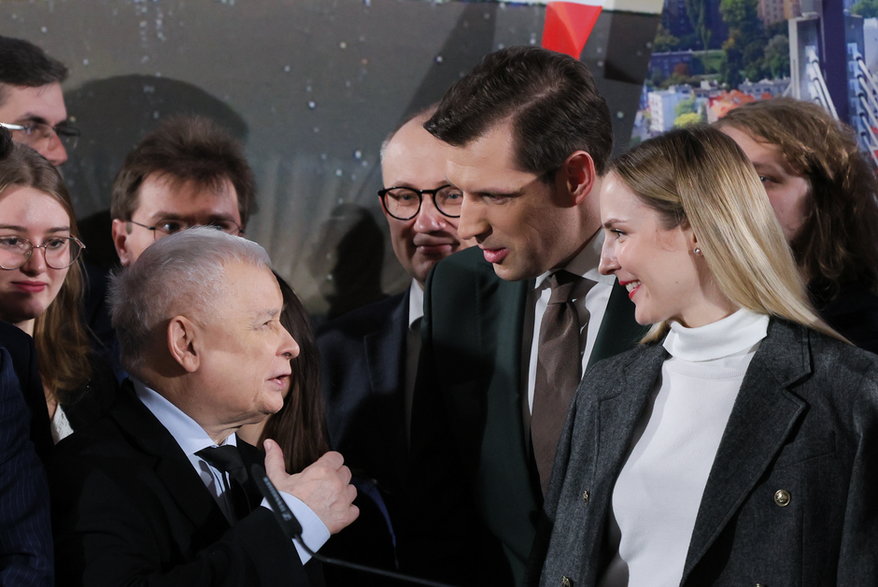 Tobiasz Bocheński, Elżbieta Bocheńska, Jarosław Kaczyński podczas konwencji PiS