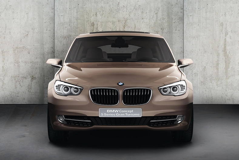 BMW serii 5 GT – prototyp a wersja seryjna