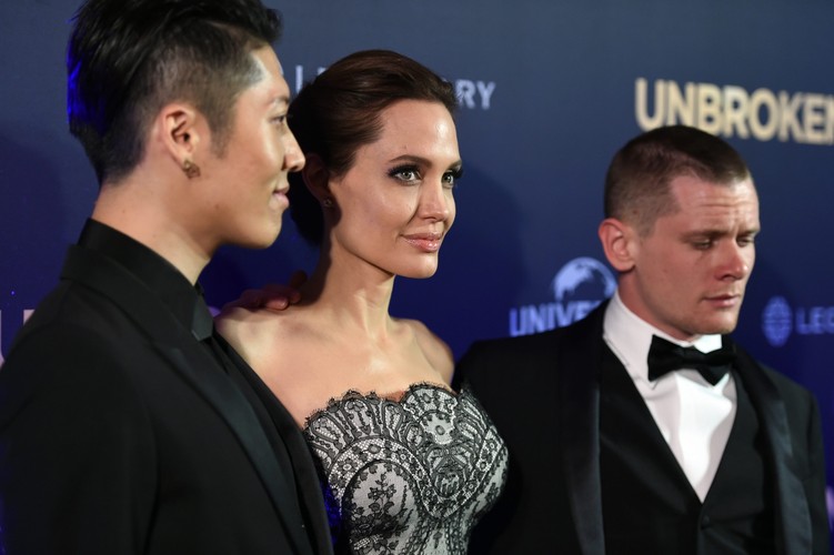 Angelina Jolie i jej aktorzy: Miyavi oraz Jack O'Connell