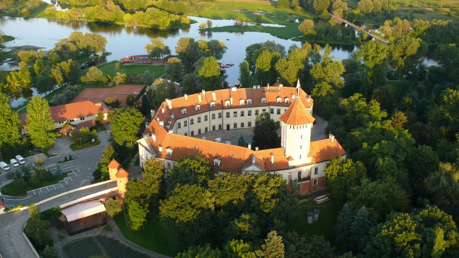 Hotel Zamek – Dom Polonii w Pułtusku