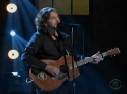 Posłuchaj, jak Vedder śpiewa Springsteena