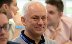 Wybory 2023. "Zlikwidujemy Fundusz Kościelny, by dać artystom. Czy to nie jest piękne?"